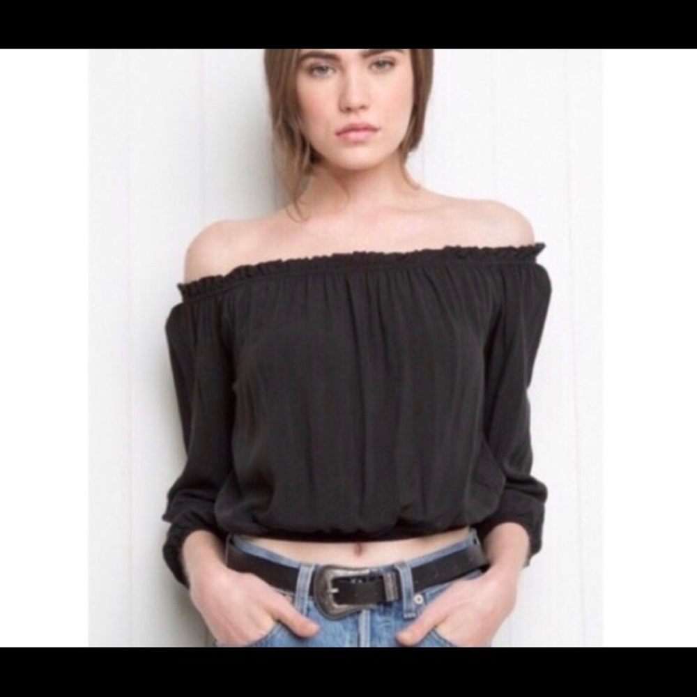 brandy melville off the shoulder top